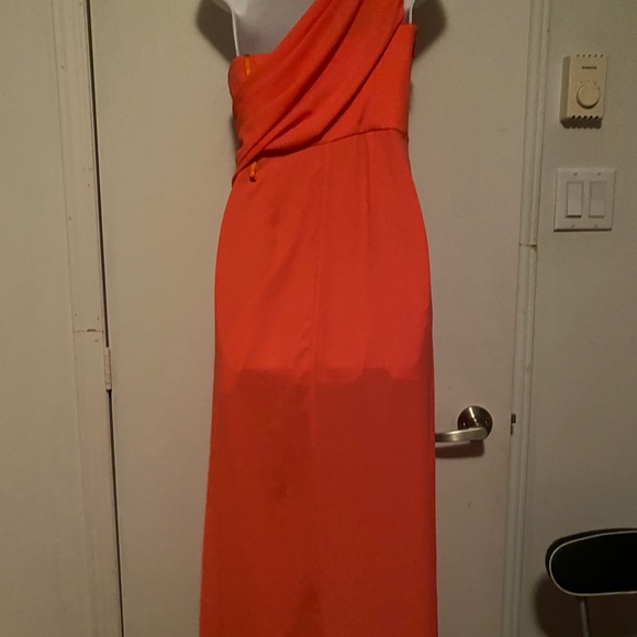 Evening dress - Picture 3 of 5